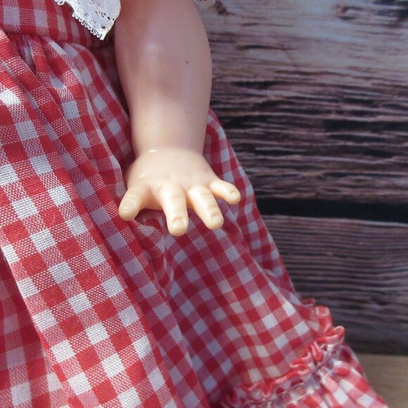 1963 - 14" Vintage Vogue Doll - Eyes Open / Close - Picture 3 of 8